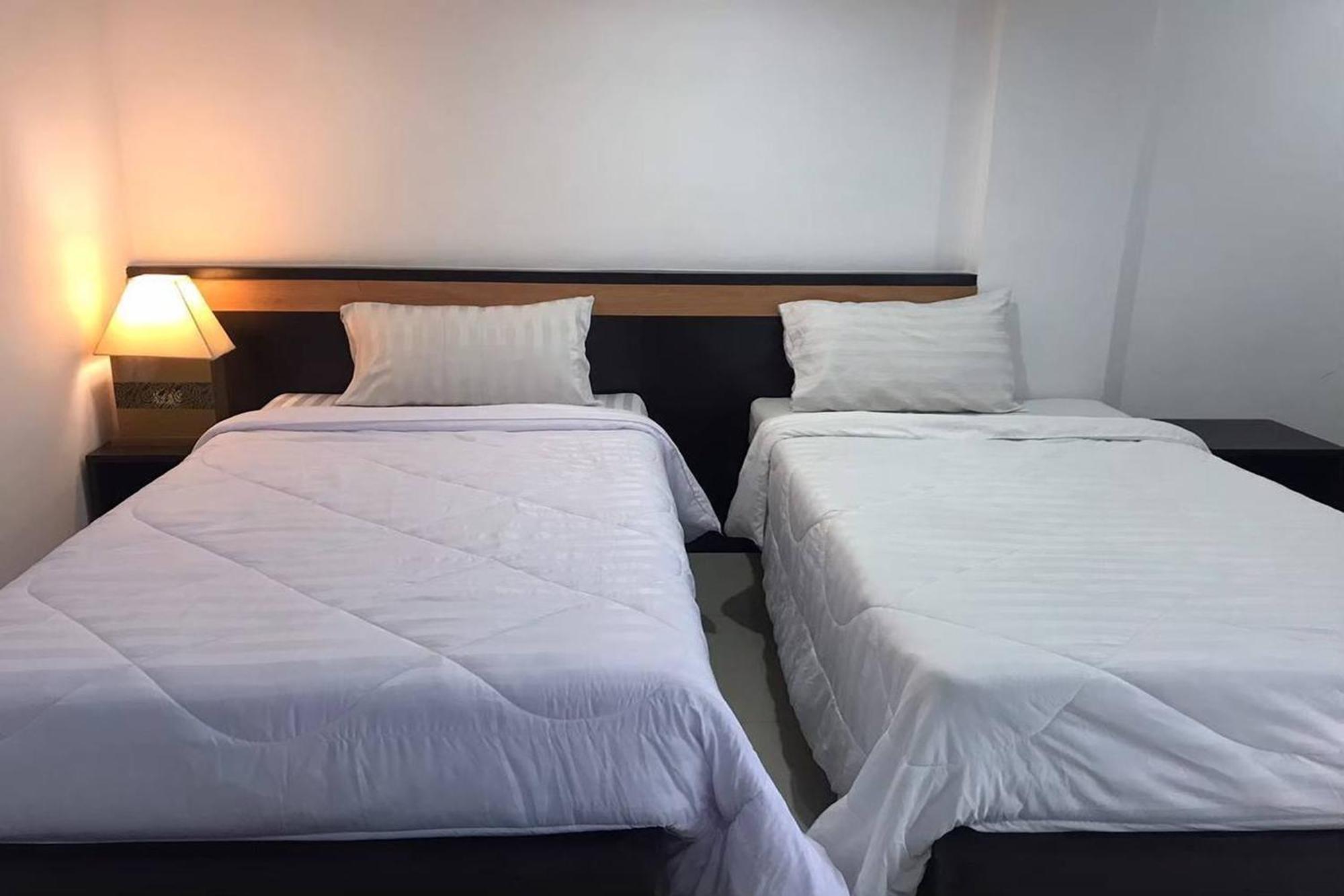 Praew Mansion Otel Kamala Plajı Dış mekan fotoğraf