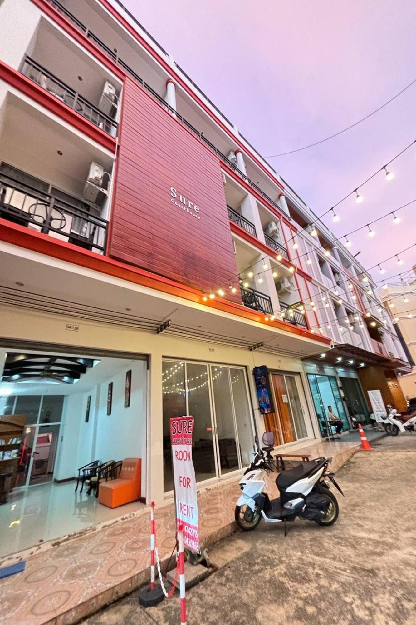 Praew Mansion Otel Kamala Plajı Dış mekan fotoğraf