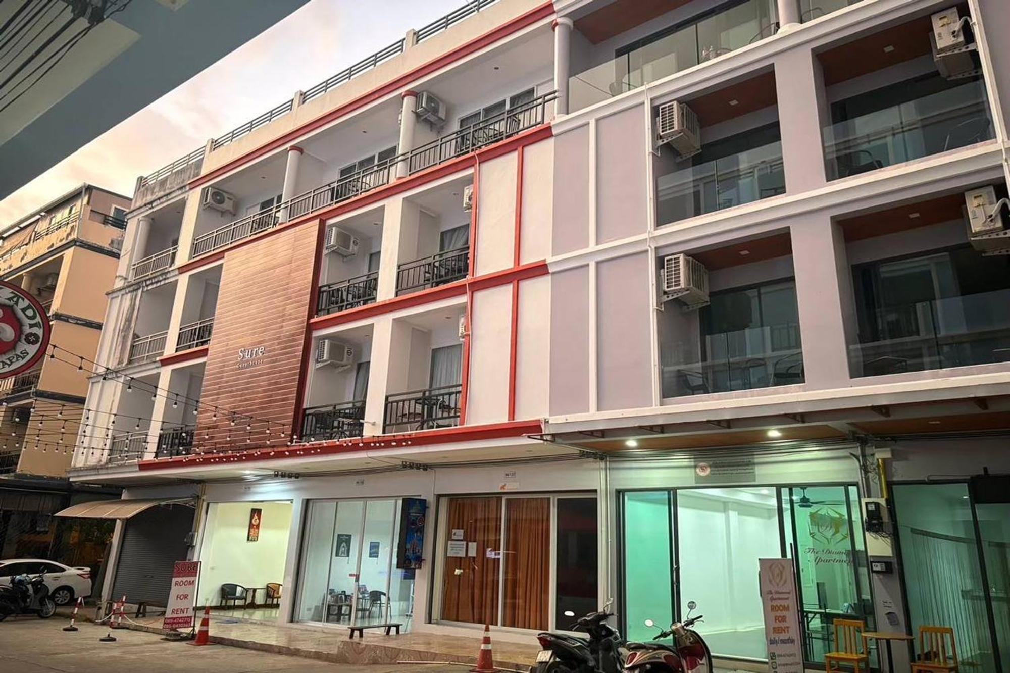 Praew Mansion Otel Kamala Plajı Dış mekan fotoğraf